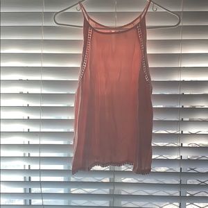 pink tank top